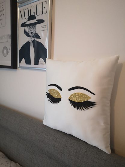 Eyelash Cushion